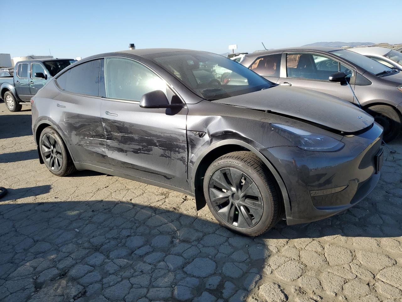 2024 TESLA MODEL Y  VIN:7SAYGDED7RF196053