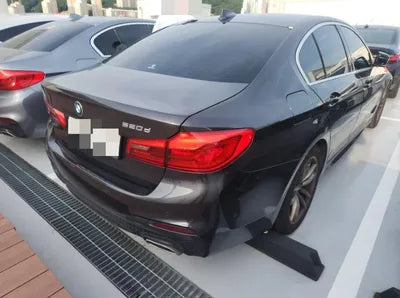 2019 BMW 520 VIN: