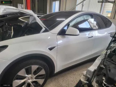 2023 Tesla Model Y LRWYGCFSXRC160131 VIN:LRWYGCFSXRC160131