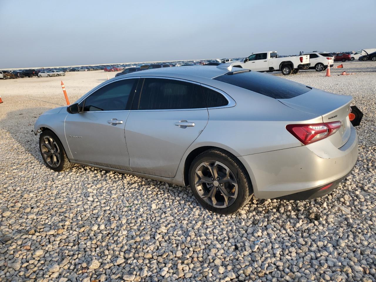 2022 CHEVROLET MALIBU LT VIN:1G1ZD5STXNF104086