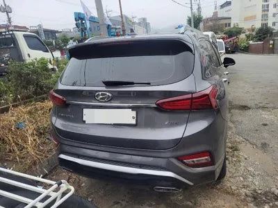 2018 Hyundai Santa FE VIN: