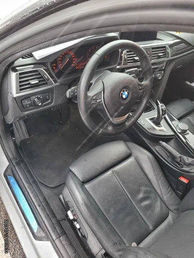 2018 BMW 320 VIN: