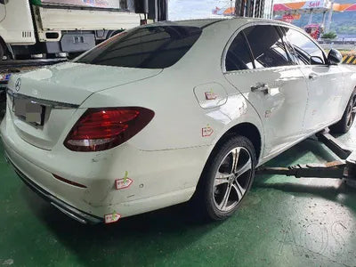 2019 Mercedes-Benz E 220 WDDZF0EB2KA621582 VIN:WDDZF0EB2KA621582