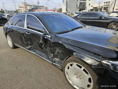 2017 Mercedes-Benz Maybach S 500 WDDUX8FB9HA294319 VIN:WDDUX8FB9HA294319