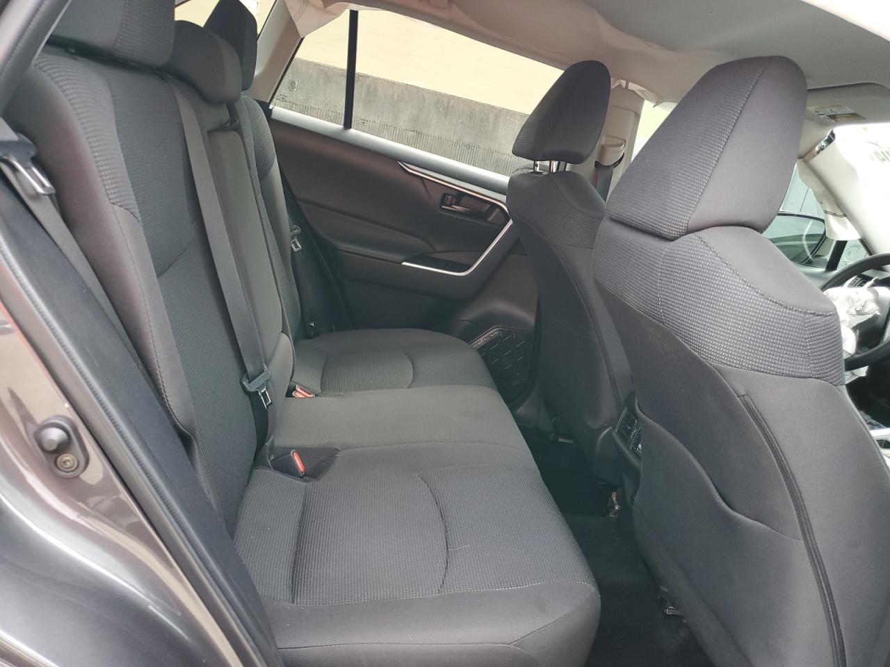 2024 TOYOTA RAV4 LE VIN:2T3H1RFV0RW312853