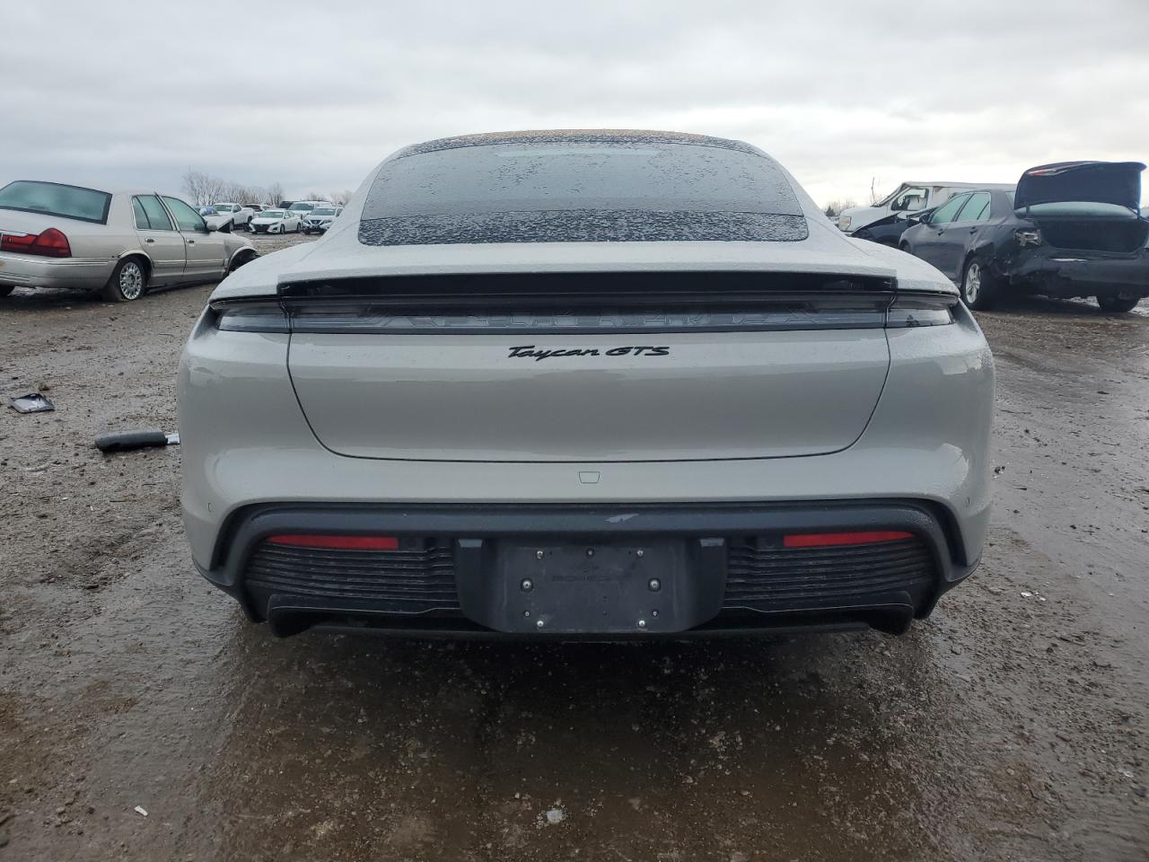 2024 PORSCHE TAYCAN GTS VIN:WP0AD2Y15RSA47157