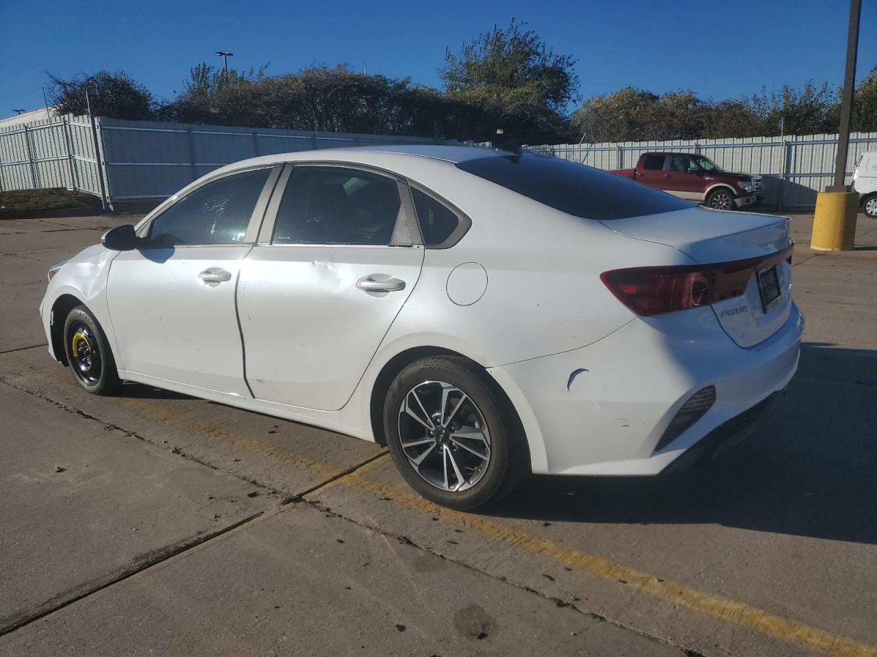 2023 KIA FORTE LX VIN:3KPF24AD5PE540412