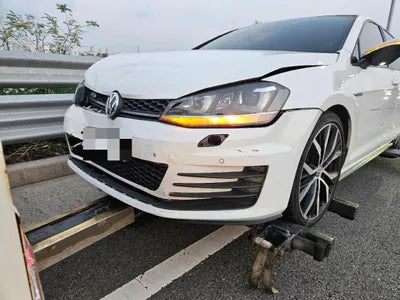 2016 Volkswagen Golf VIN: