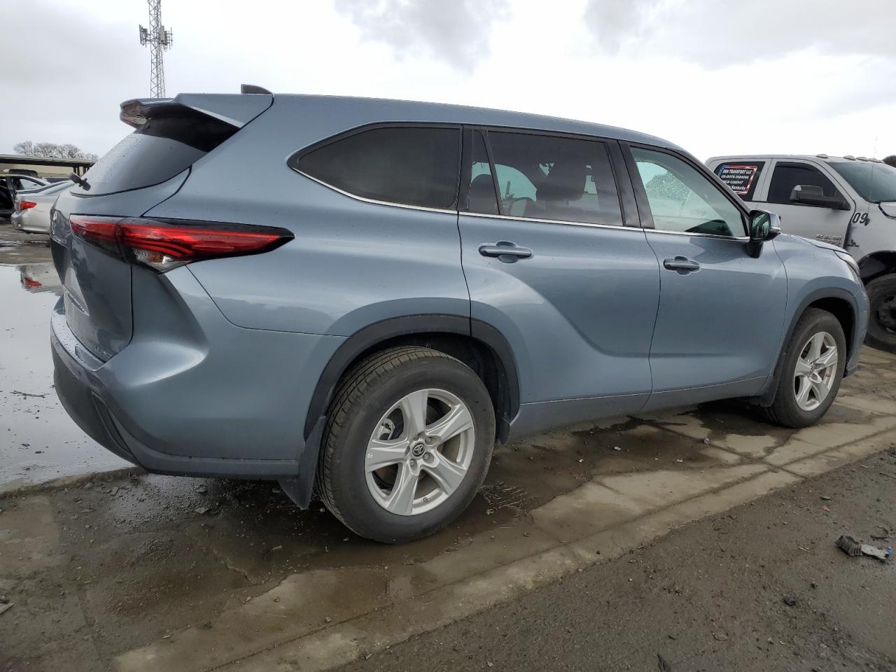 2022 TOYOTA HIGHLANDER L VIN:5TDBZRBH7NS220732