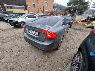 2018 Volvo S60 YV1FS79B0J2466713 VIN:YV1FS79B0J2466713