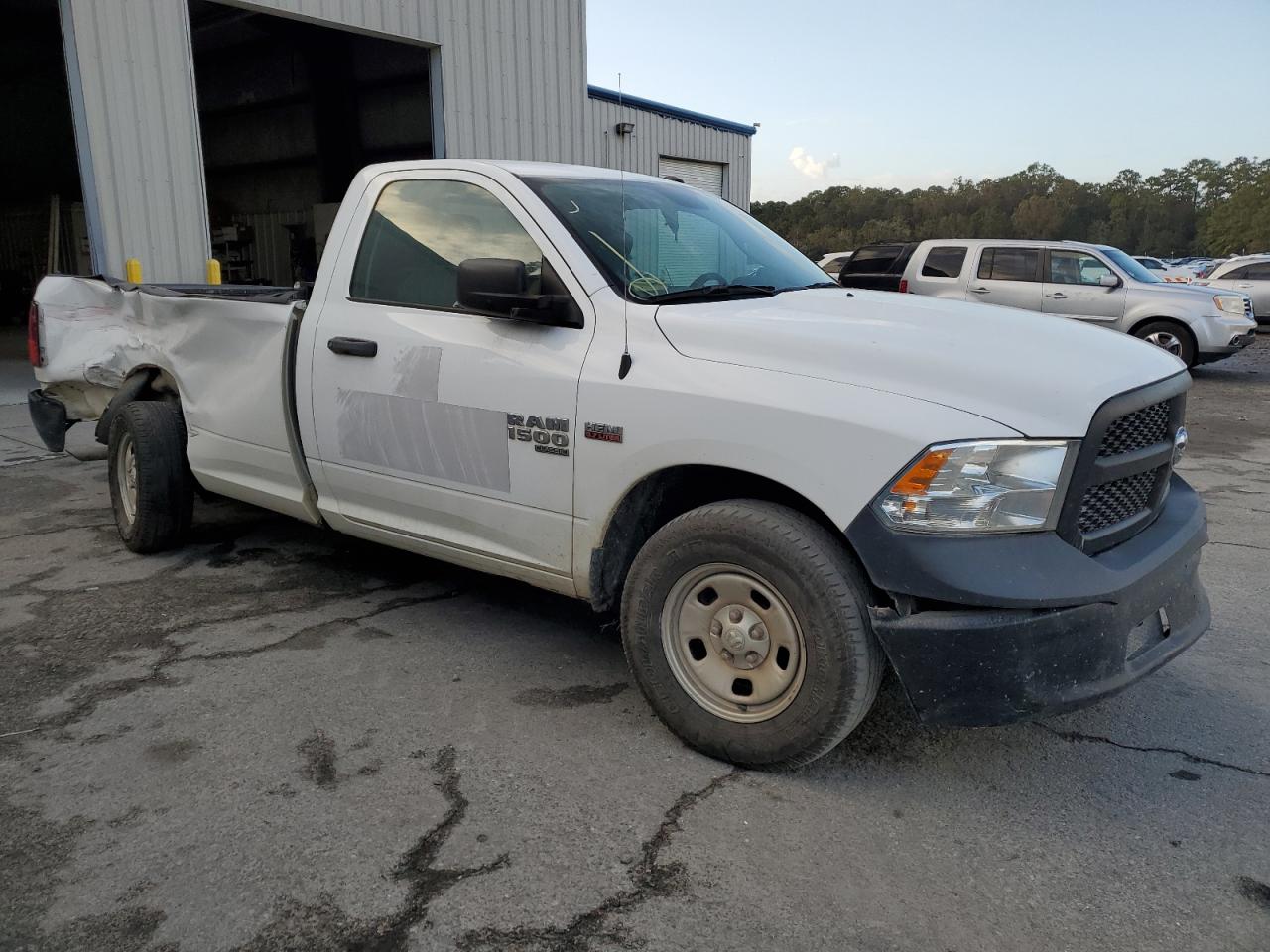 2022 RAM 1500 CLASSIC TRADESMAN VIN:3C6JR6DT4NG172334