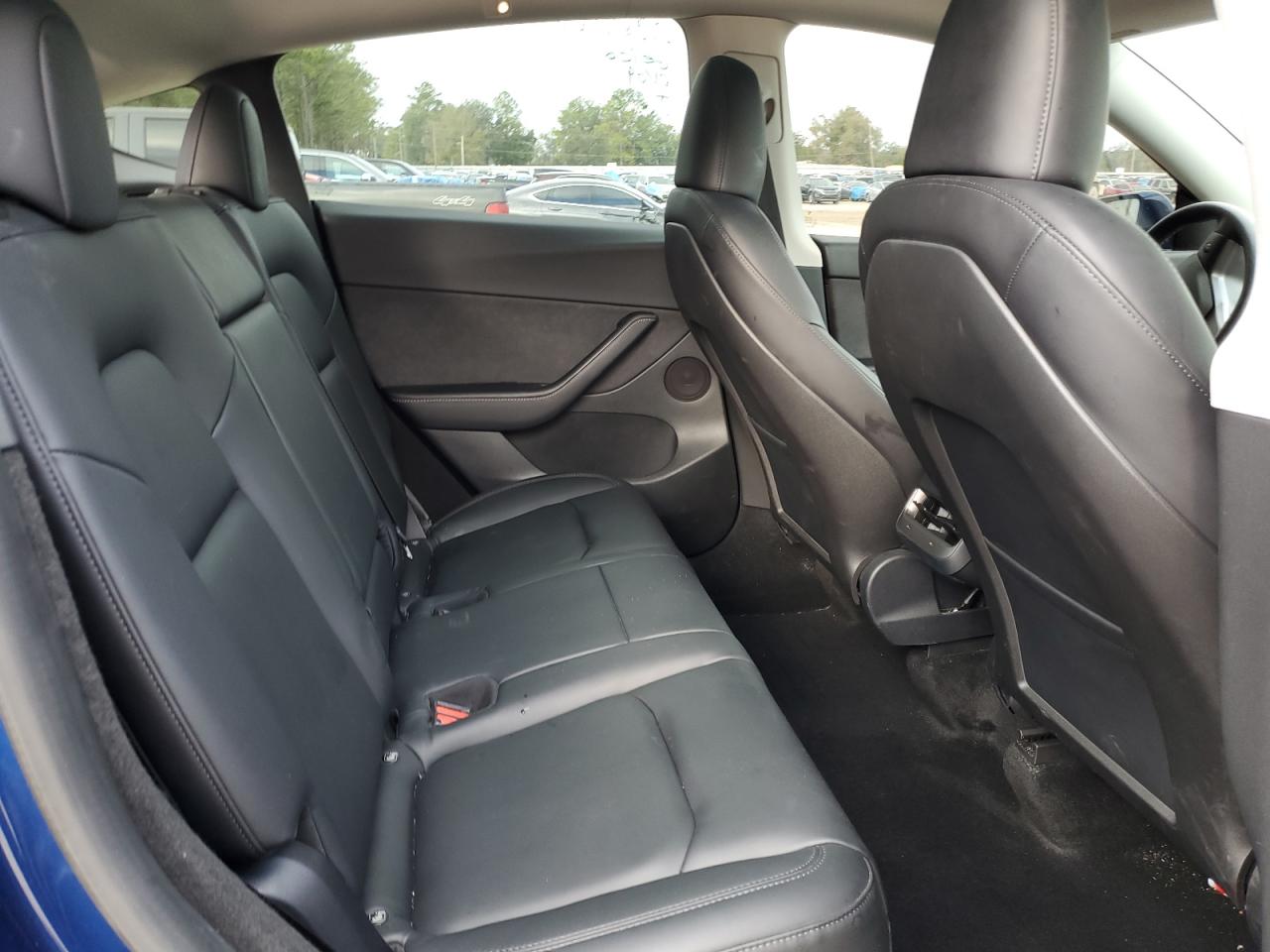 2022 TESLA MODEL Y  VIN:7SAYGDEE4NA002854