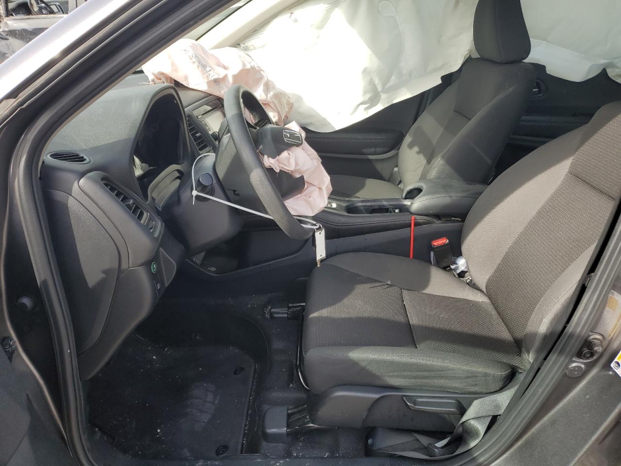 2022 HONDA HR-V LX VIN:3CZRU5H38NM735136