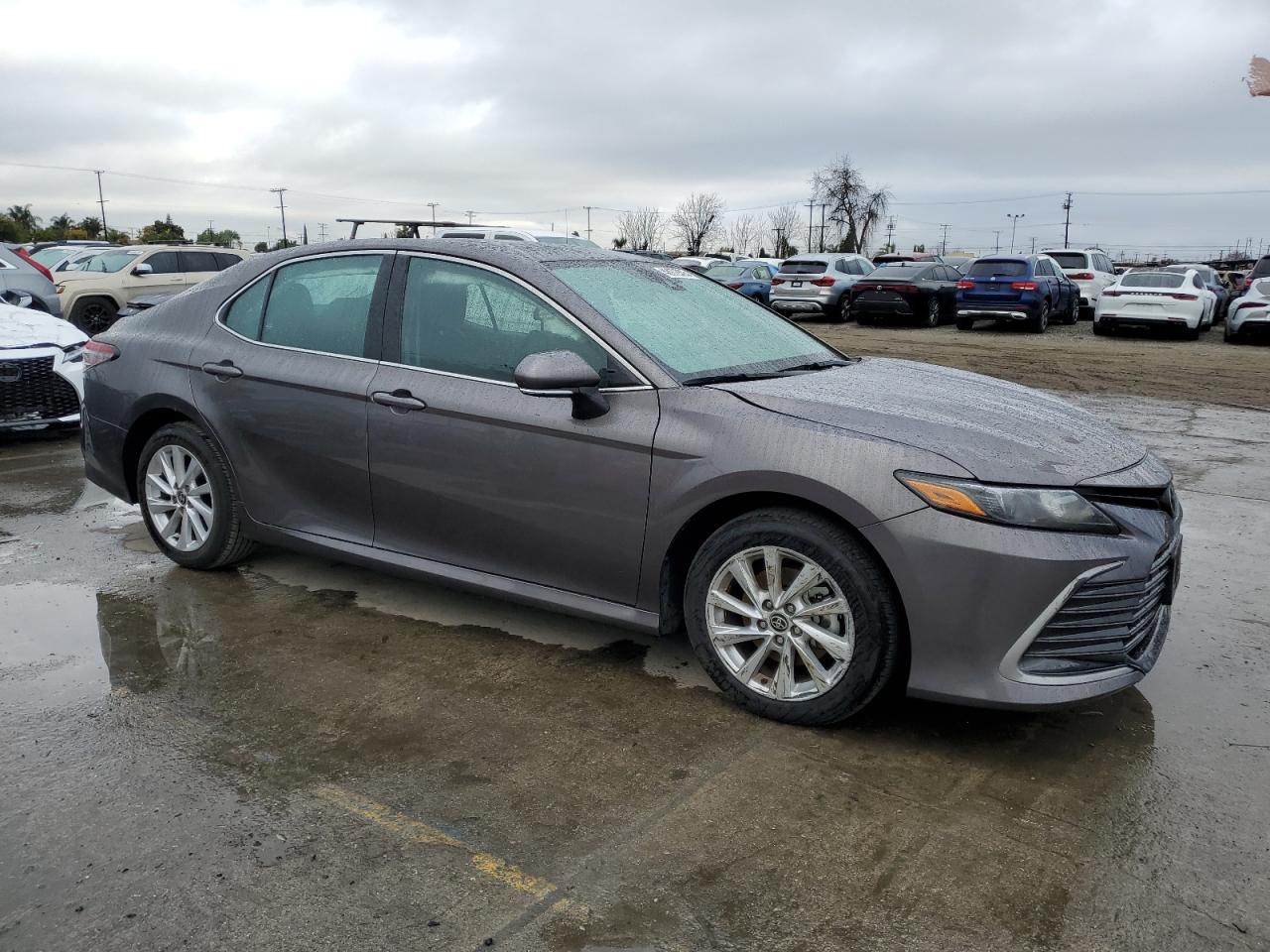 2024 TOYOTA CAMRY LE VIN:4T1C11AK2RU870477