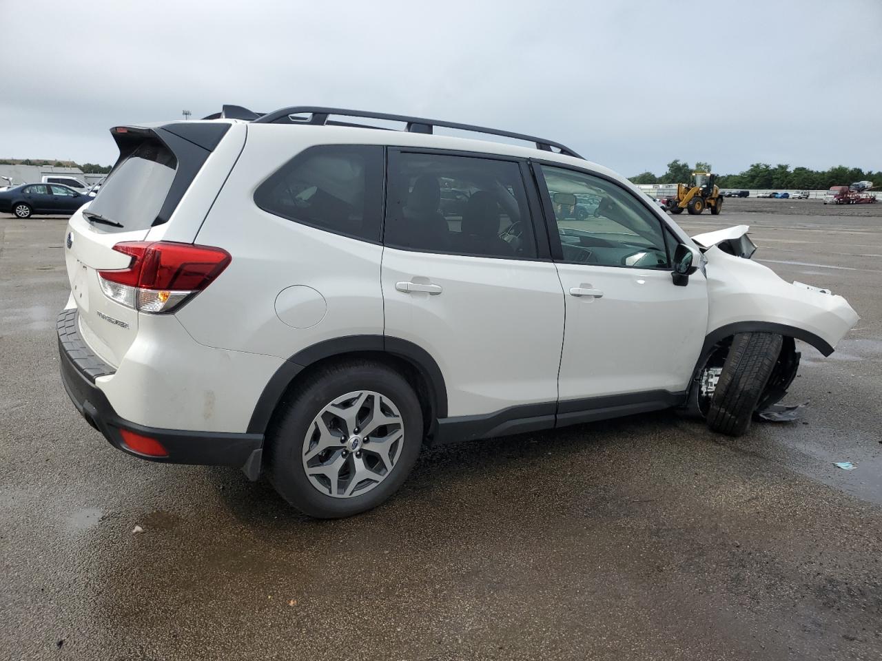 2024 SUBARU FORESTER PREMIUM VIN:JF2SKACC9RH496950