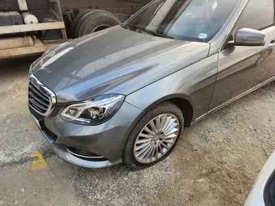 2015 Mercedes-Benz E 300 WDDHF5FB9GB221611 VIN:WDDHF5FB9GB221611