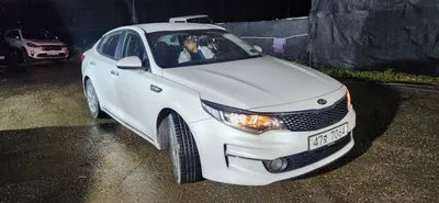 2016 Kia K5 VIN: