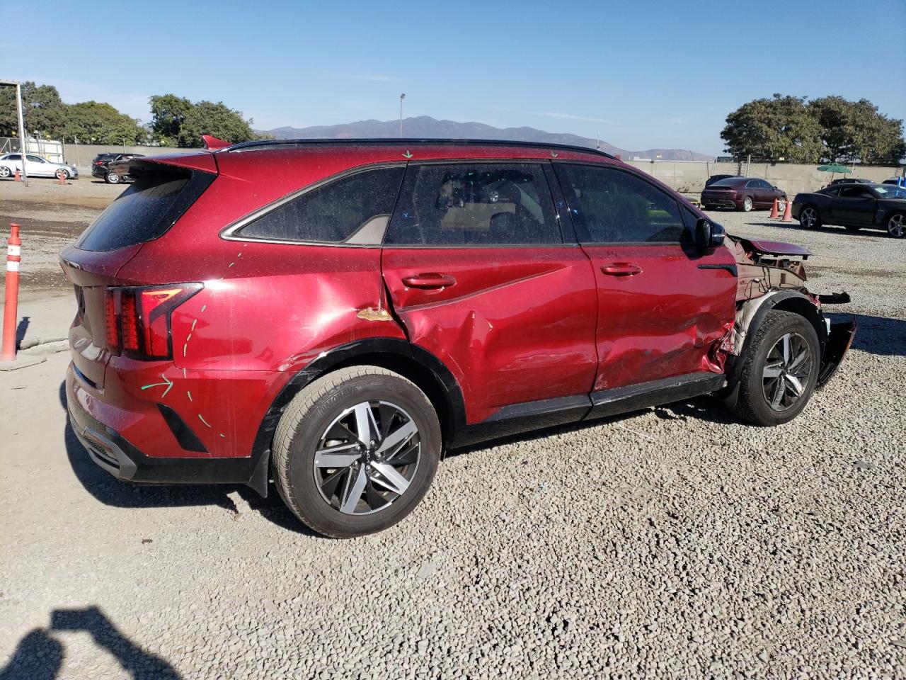 2023 KIA SORENTO S VIN:5XYRL4LC8PG175225