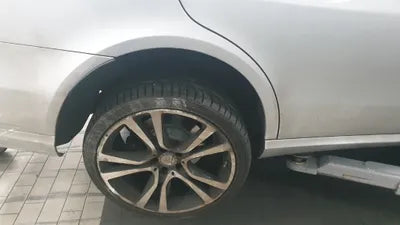 2015 Mercedes-Benz E 220 WDDHF0AB1FB160084 VIN:WDDHF0AB1FB160084