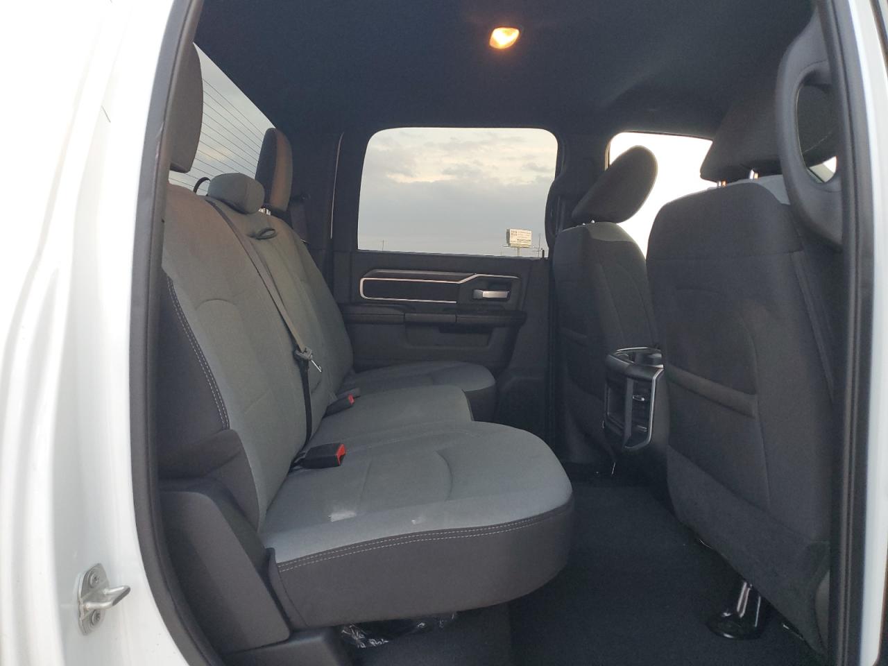 2024 RAM 2500 BIG HORN VIN:3C6UR5DL9RG156353