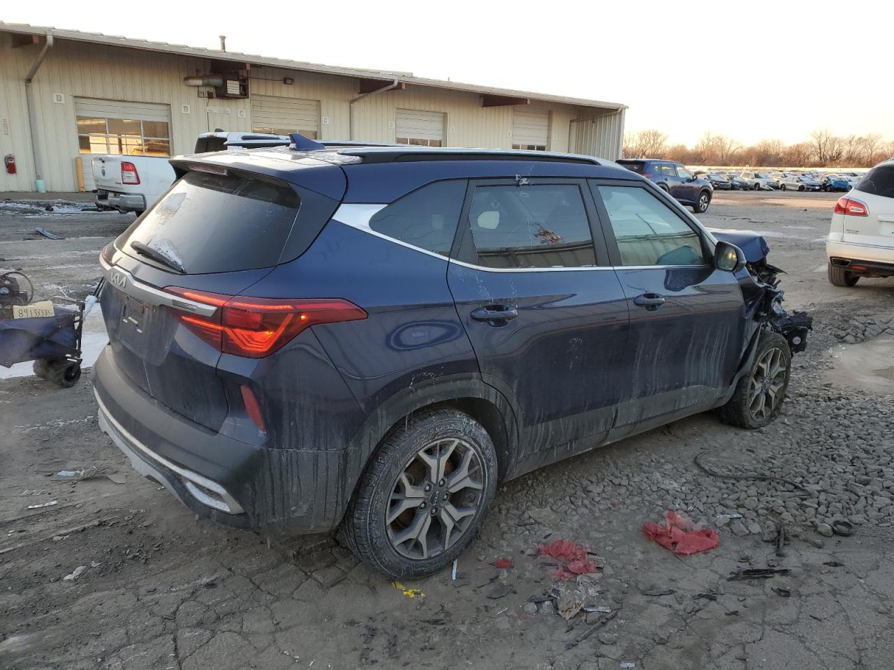 2023 KIA SELTOS EX VIN:KNDERCAA0P7461348