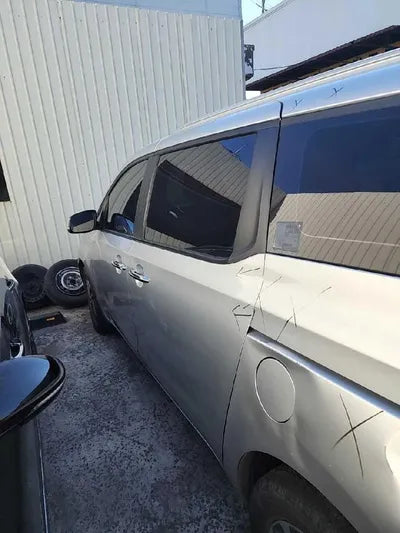 2015 Kia Carnival VIN: