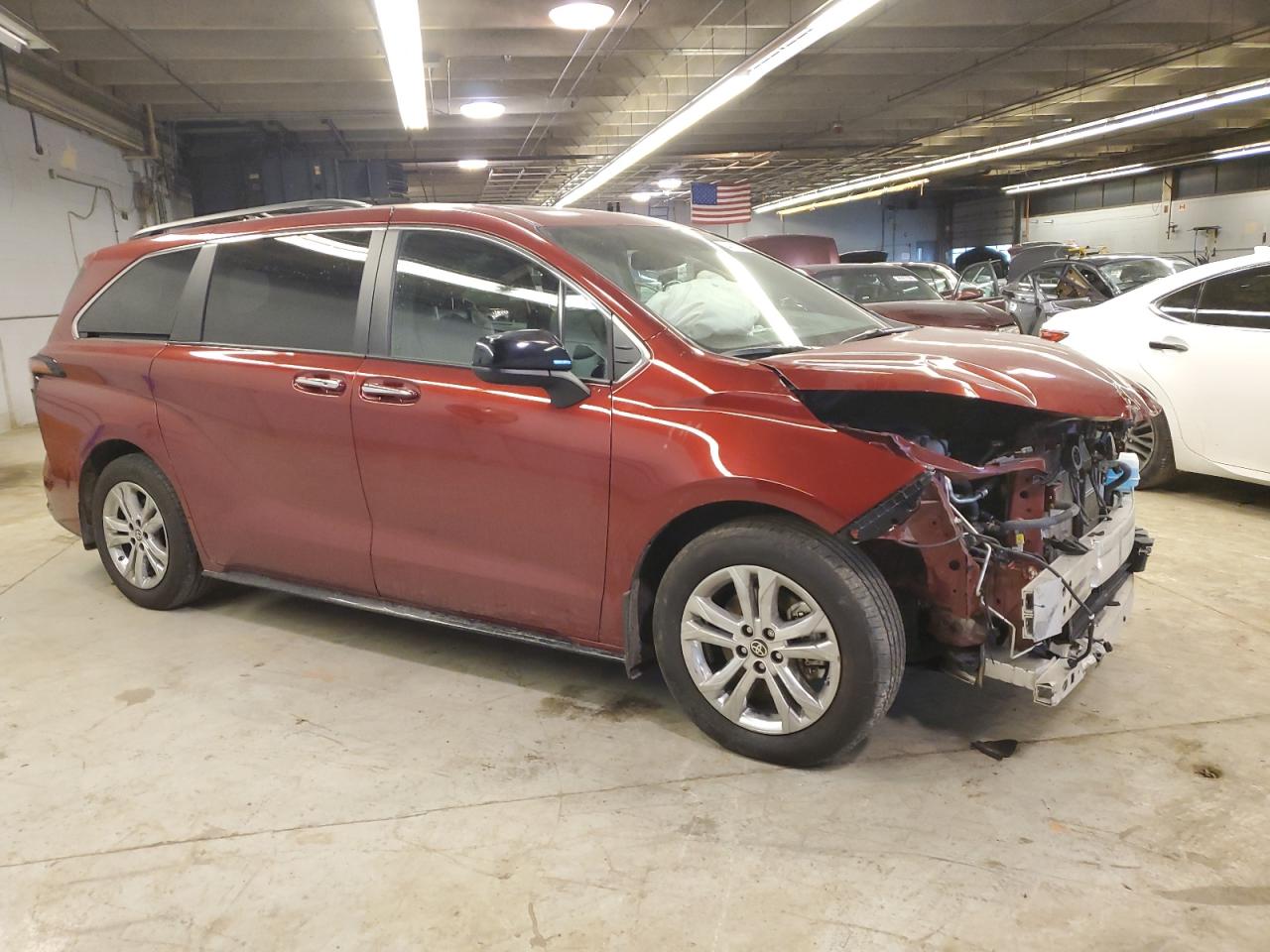 2022 TOYOTA SIENNA XSE VIN:5TDXSKFC1NS069404