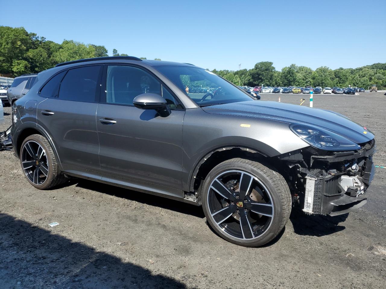 2023 PORSCHE CAYENNE GTS VIN:WP1AG2AY5PDA18124