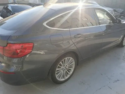 2018 BMW 320 WBA8T3100JGA84257 VIN:WBA8T3100JGA84257