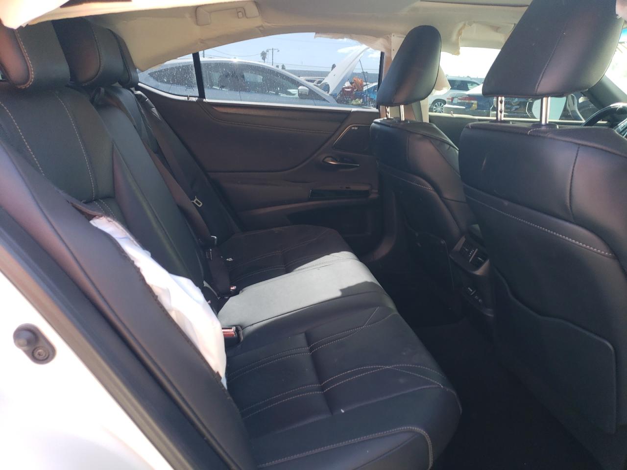 2024 LEXUS ES 300H BASE VIN:58AEA1C16RU045421