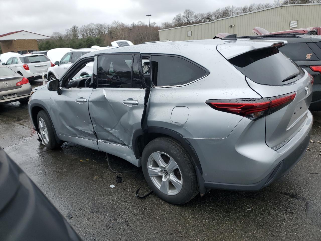 2022 TOYOTA HIGHLANDER L VIN:5TDBZRBH2NS178051