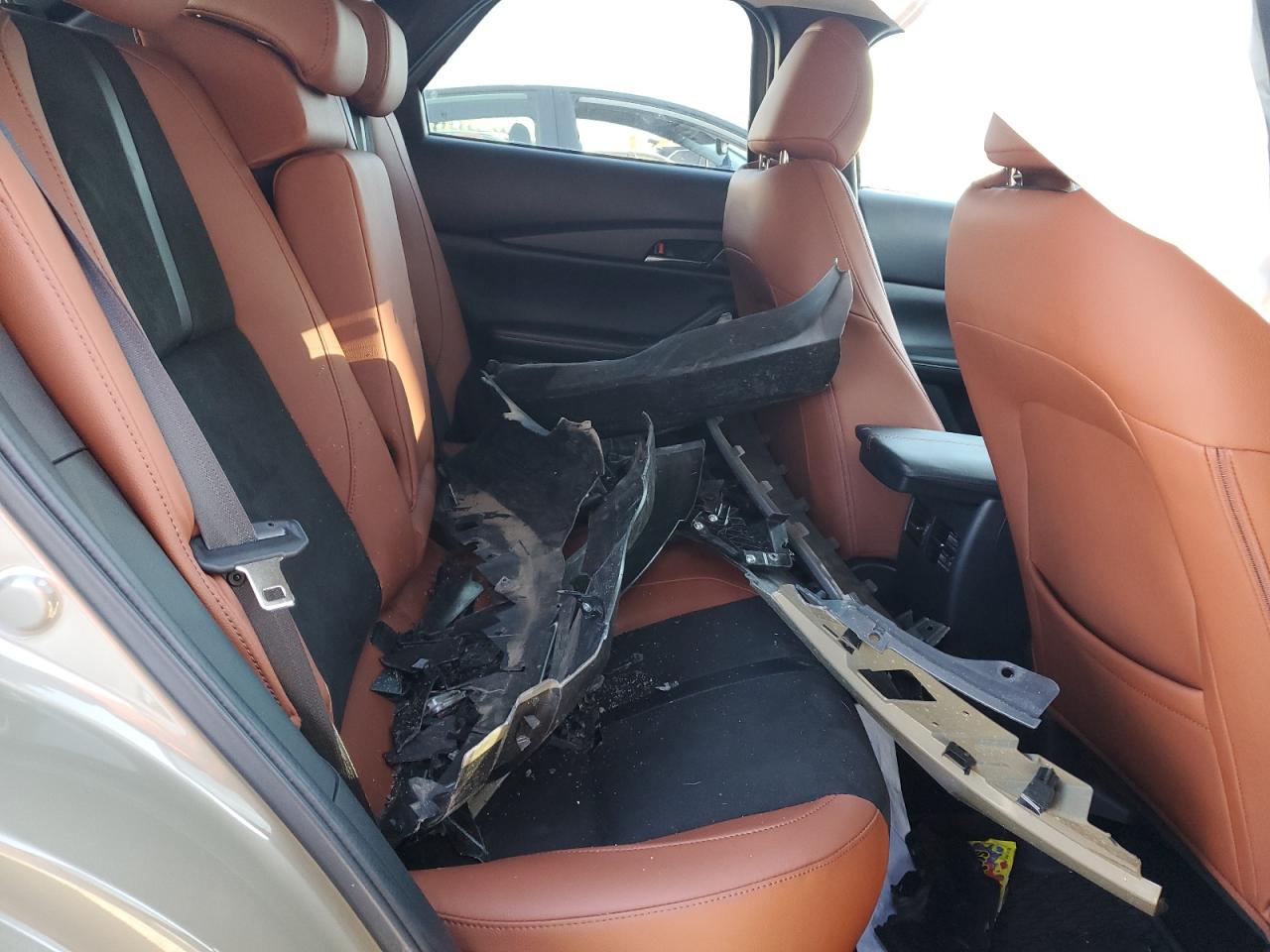 2024 MAZDA CX-30 CARBON TURBO VIN:3MVDMBXY5RM644311