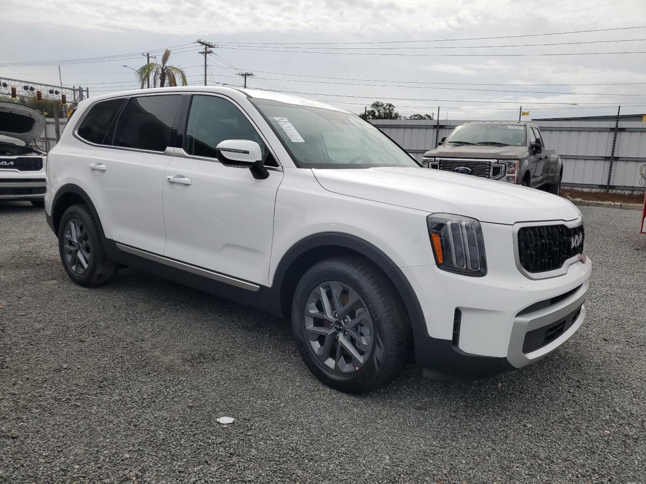2024 KIA TELLURIDE LX VIN:5XYP24GC9RG567041
