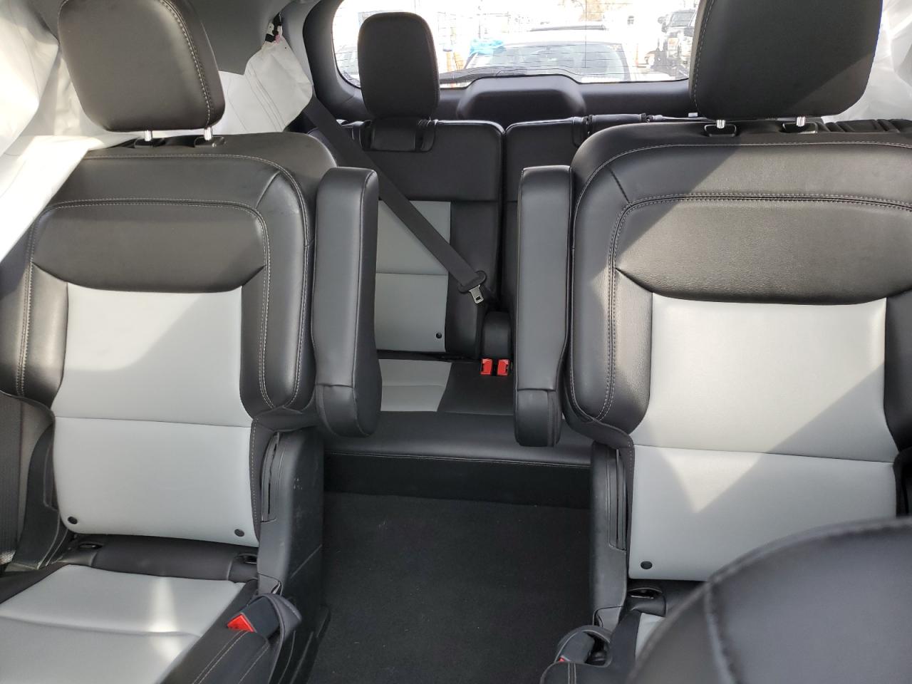 2022 FORD EXPLORER XLT VIN:1FMSK8DHXNGA89913