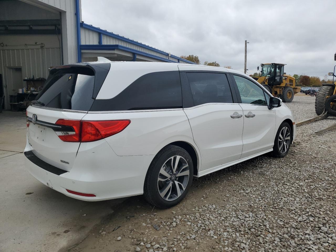2023 HONDA ODYSSEY TOURING VIN:5FNRL6H83PB073225