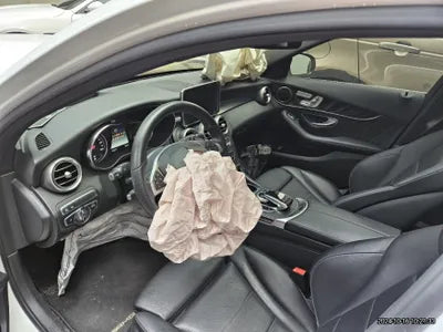 2018 Mercedes-Benz C 250 VIN: