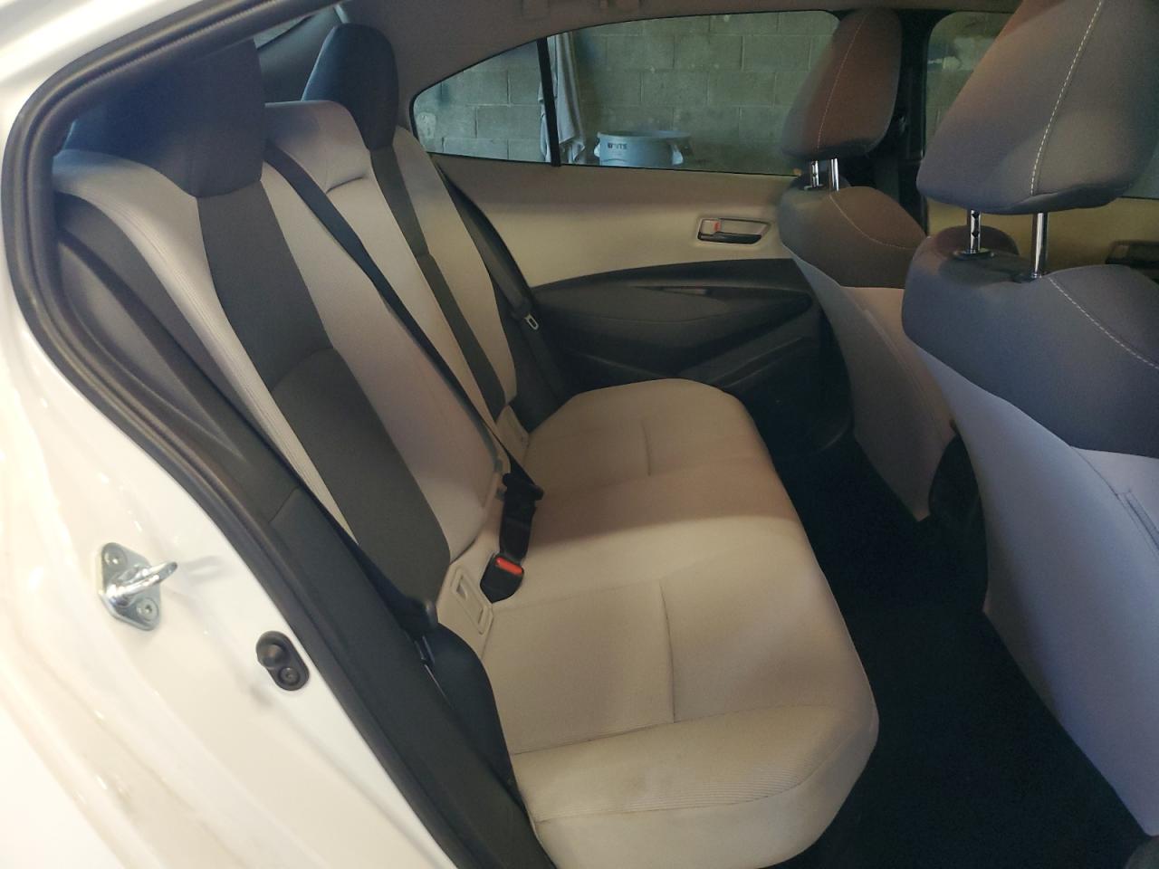 2022 TOYOTA COROLLA LE VIN:JTDEAMDE1N3007190