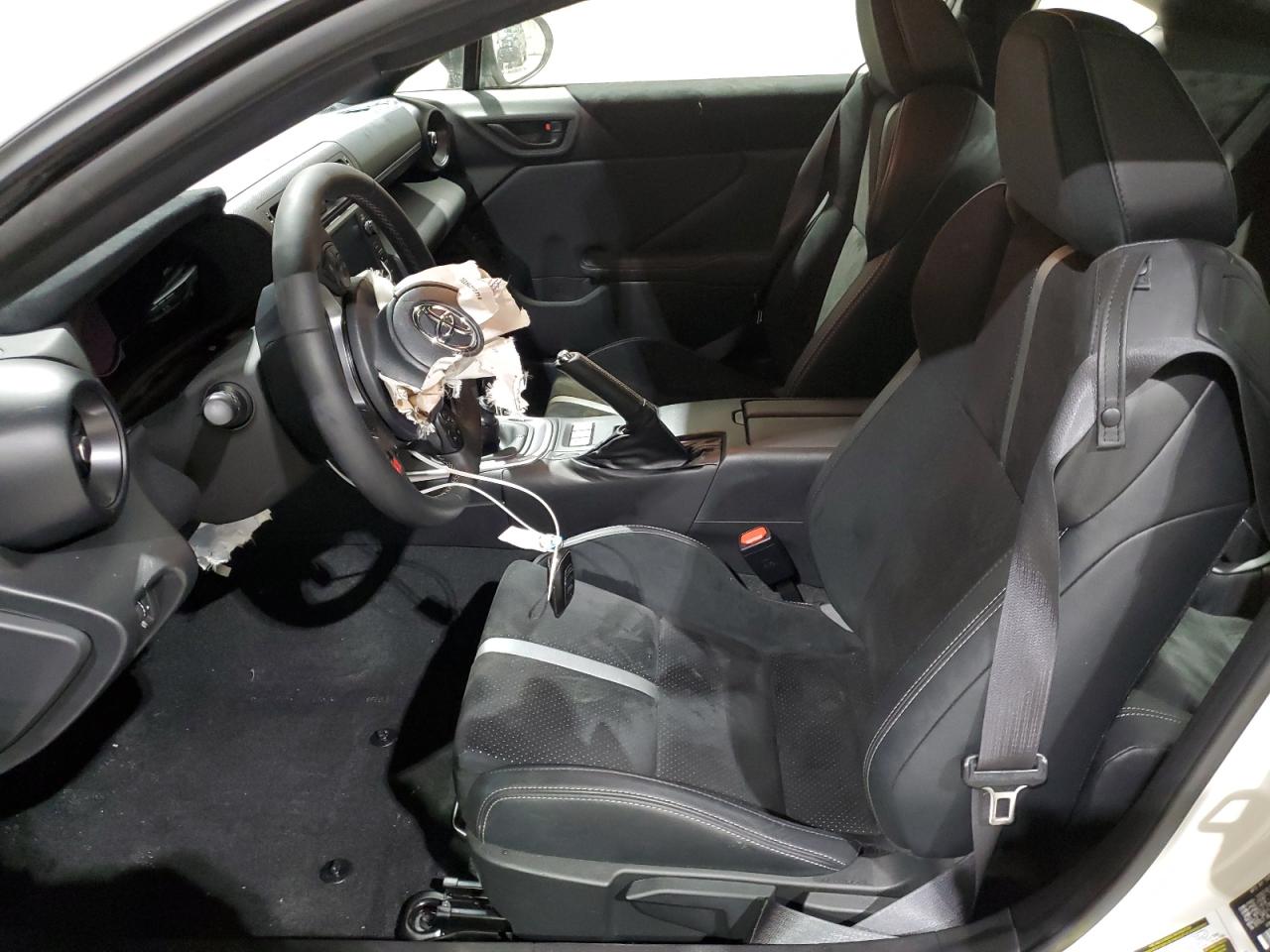 2024 TOYOTA GR 86 PREMIUM VIN:JF1ZNBE13R9756474