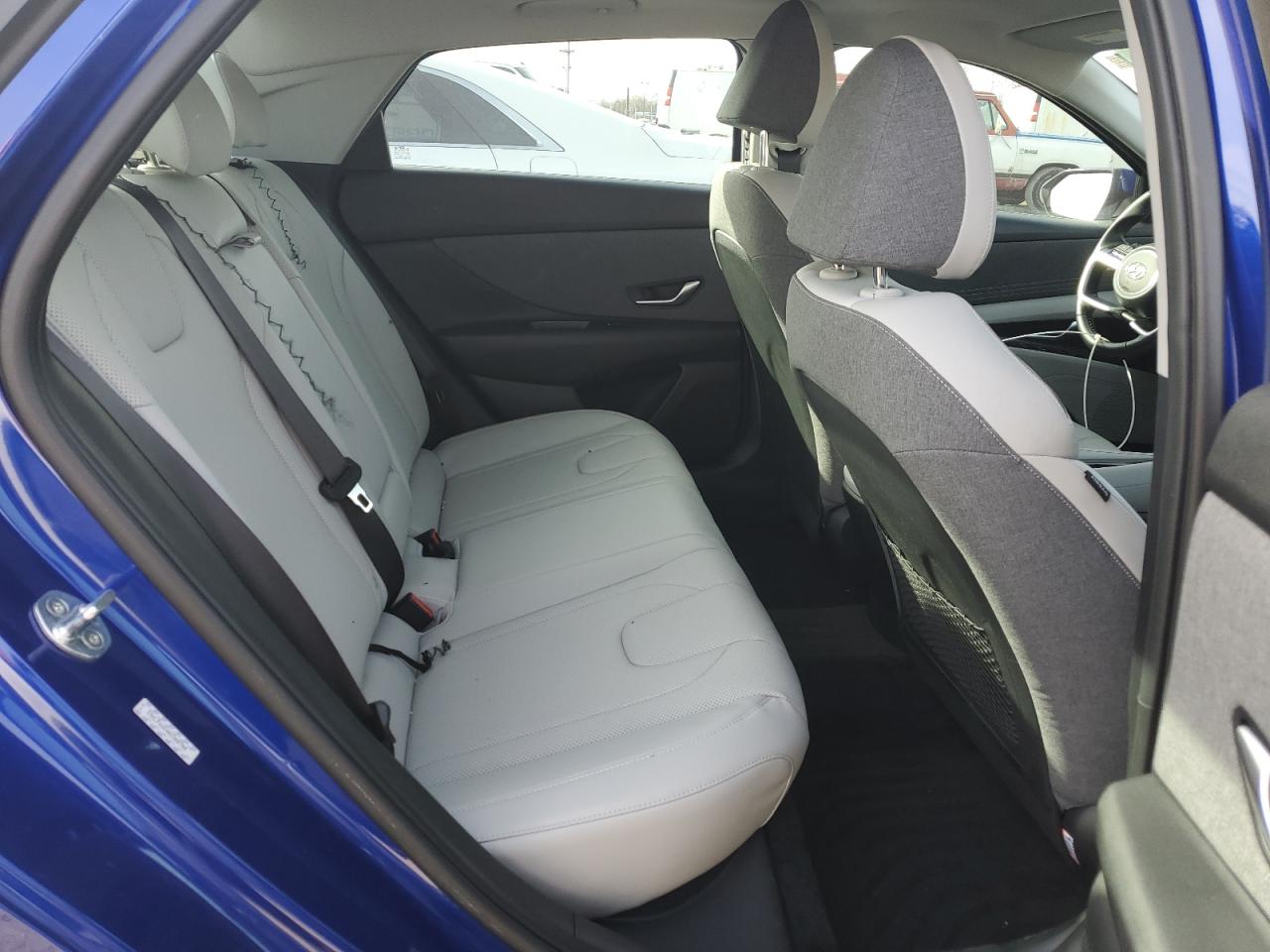 2022 HYUNDAI ELANTRA LIMITED VIN:KMHLP4AG4NU300700