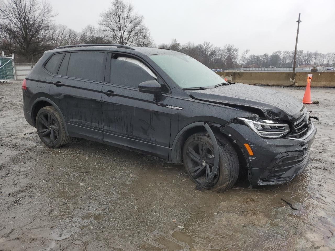 2023 VOLKSWAGEN TIGUAN SE R-LINE BLACK VIN:3VVCB7AX4PM075045