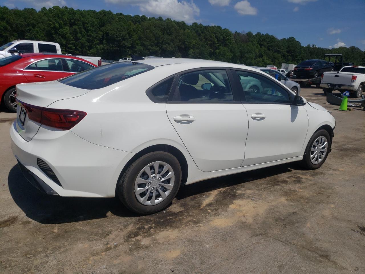 2024 KIA FORTE LX VIN:3KPF24AD3RE800275