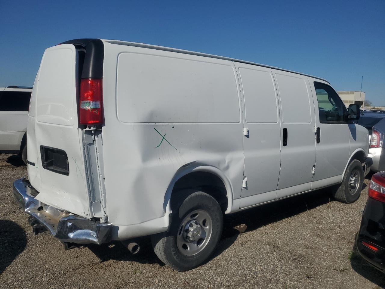 2024 CHEVROLET EXPRESS G2500  VIN:1GCWGAF76R1103432