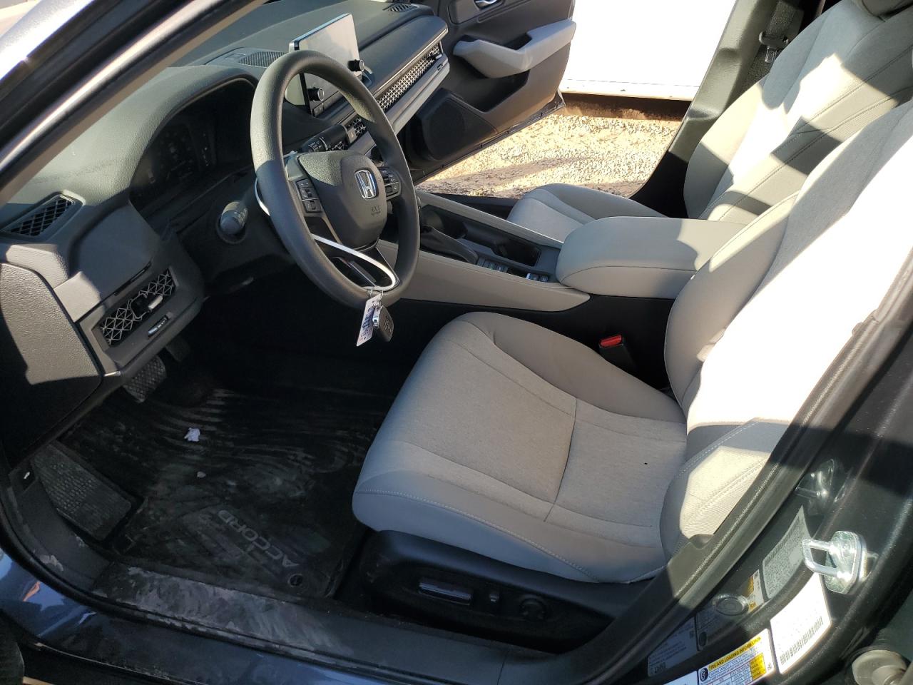 2024 HONDA ACCORD EX VIN:1HGCY1F31RA053652