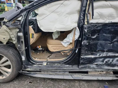 2017 Kia Carnival VIN: