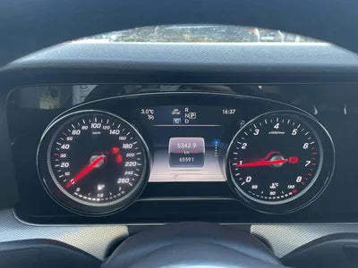 2019 Mercedes-Benz E 300 WDDZF4JB8KA605352 VIN:WDDZF4JB8KA605352