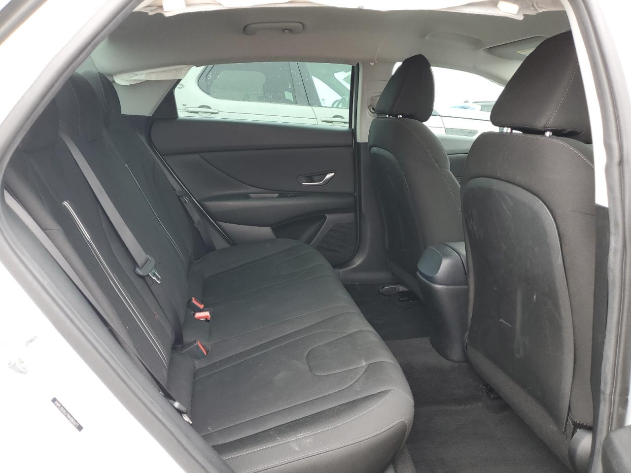 2022 HYUNDAI ELANTRA SEL VIN:5NPLS4AG7NH083673