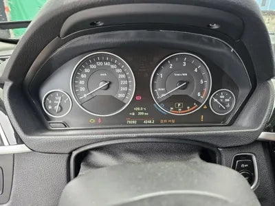 2016 BMW 320 WBA8C5104GK640813 VIN:WBA8C5104GK640813