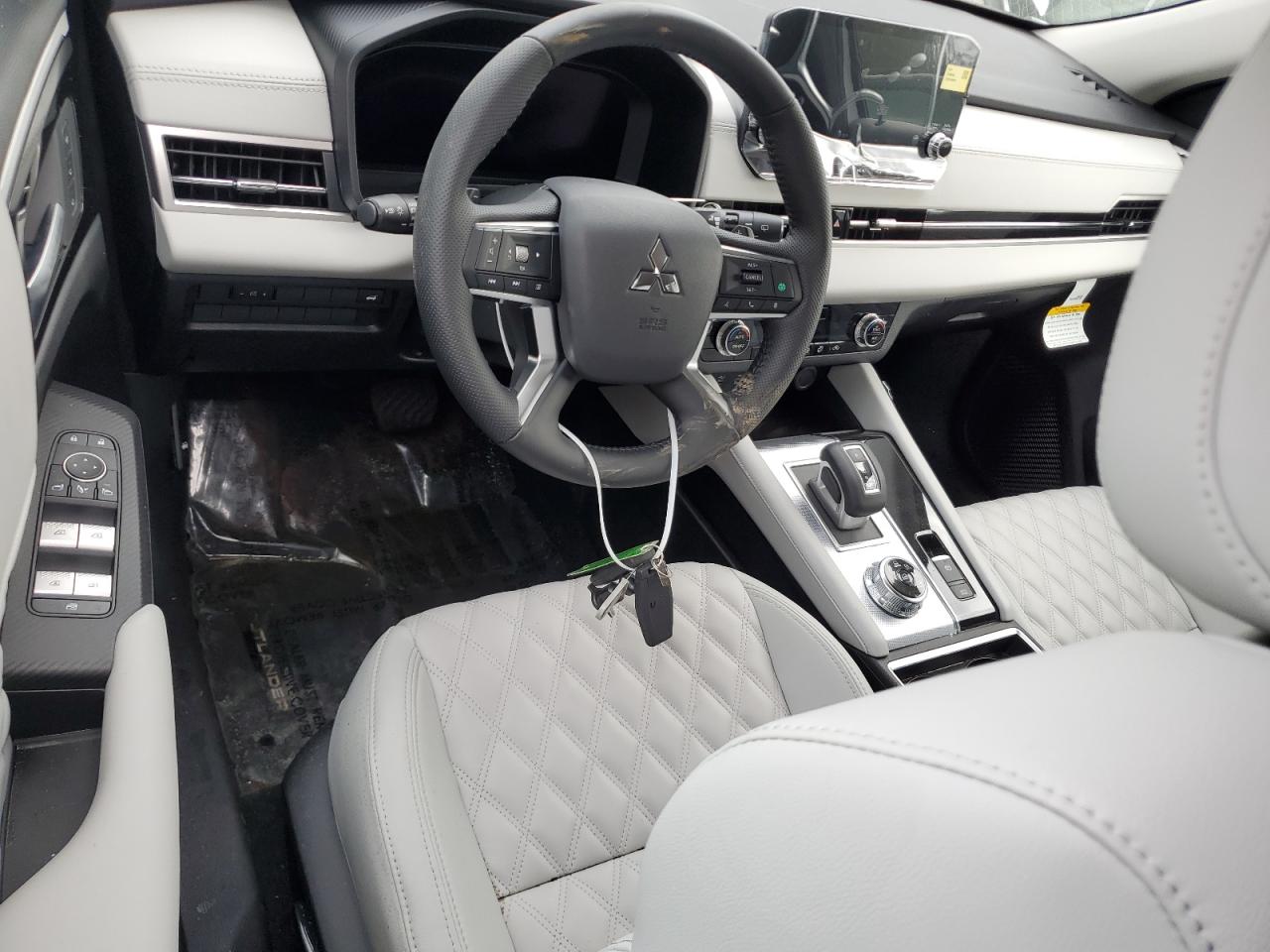 2024 MITSUBISHI OUTLANDER SEL VIN:JA4J3WA84RZ063124