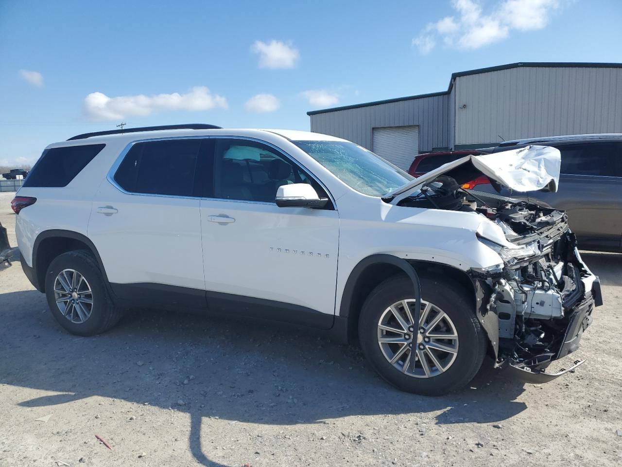 2023 CHEVROLET TRAVERSE LT VIN:1GNEVHKWXPJ231359