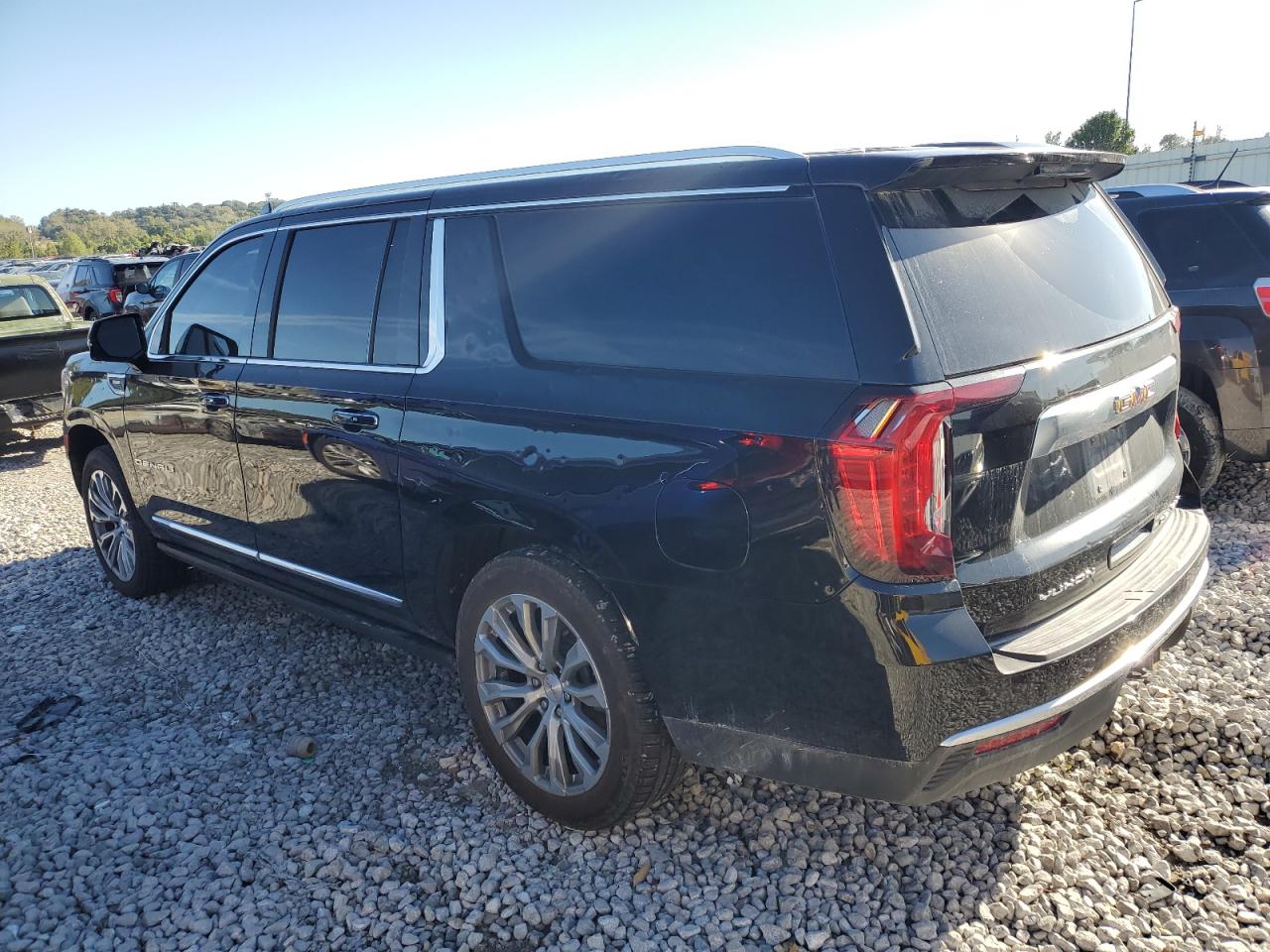 2022 GMC YUKON XL DENALI VIN:1GKS2JKT2NR112645